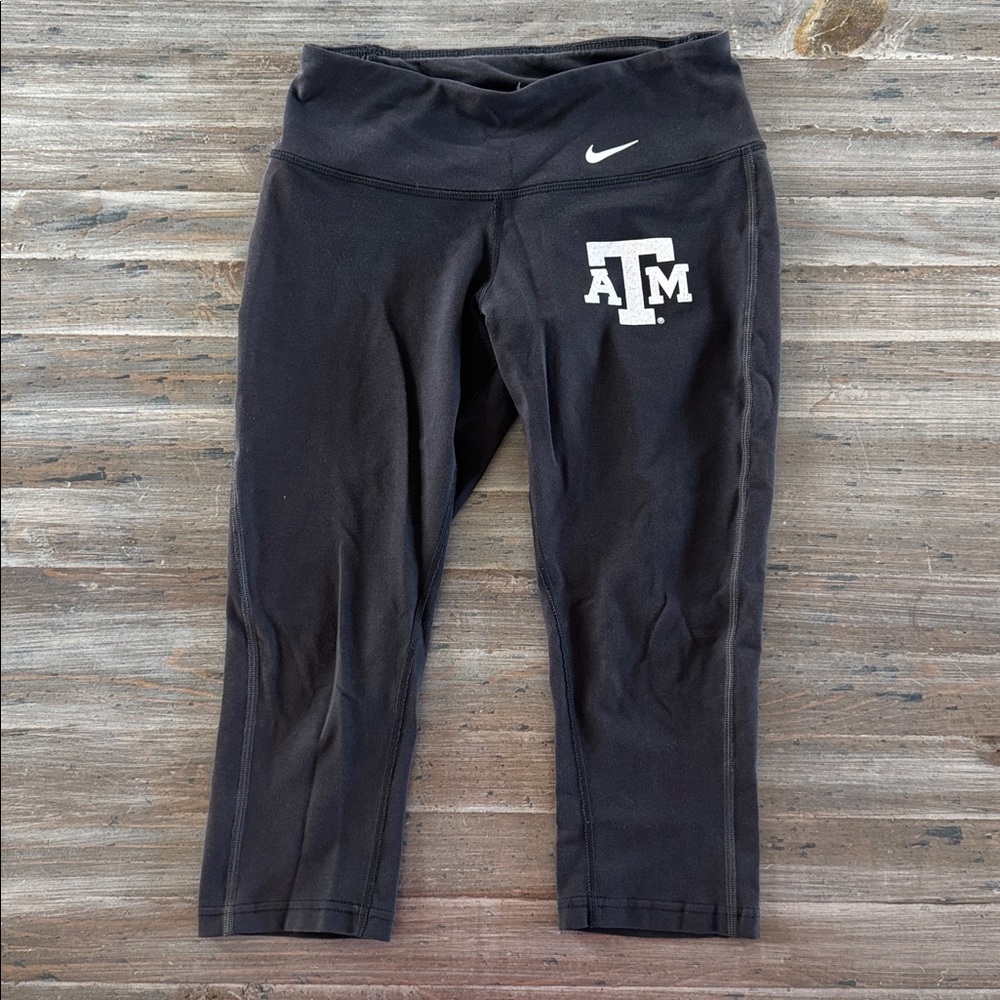 Nike Black Capri Leggings with Texas A&M Logo